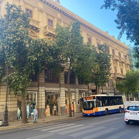 Suiteinpalermo - Case Vacanze Nel Centro Storico Dış mekan fotoğraf